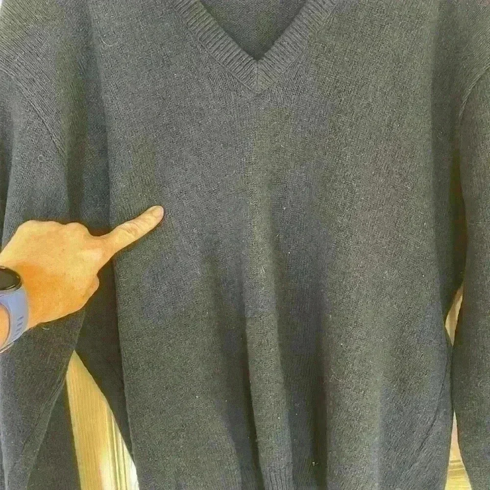 Slouchy, cozy navy blue v neck sweater size L